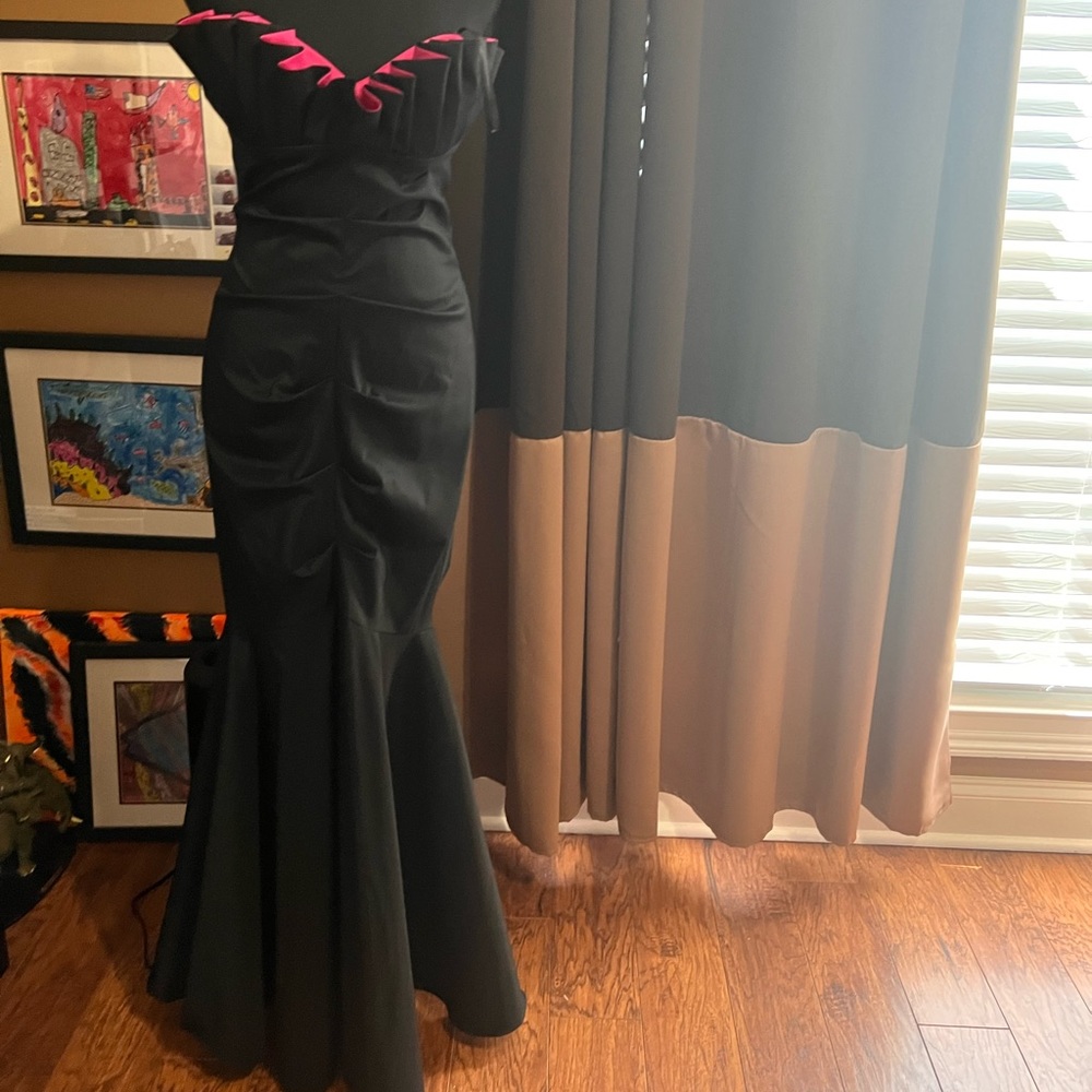 Black size 6